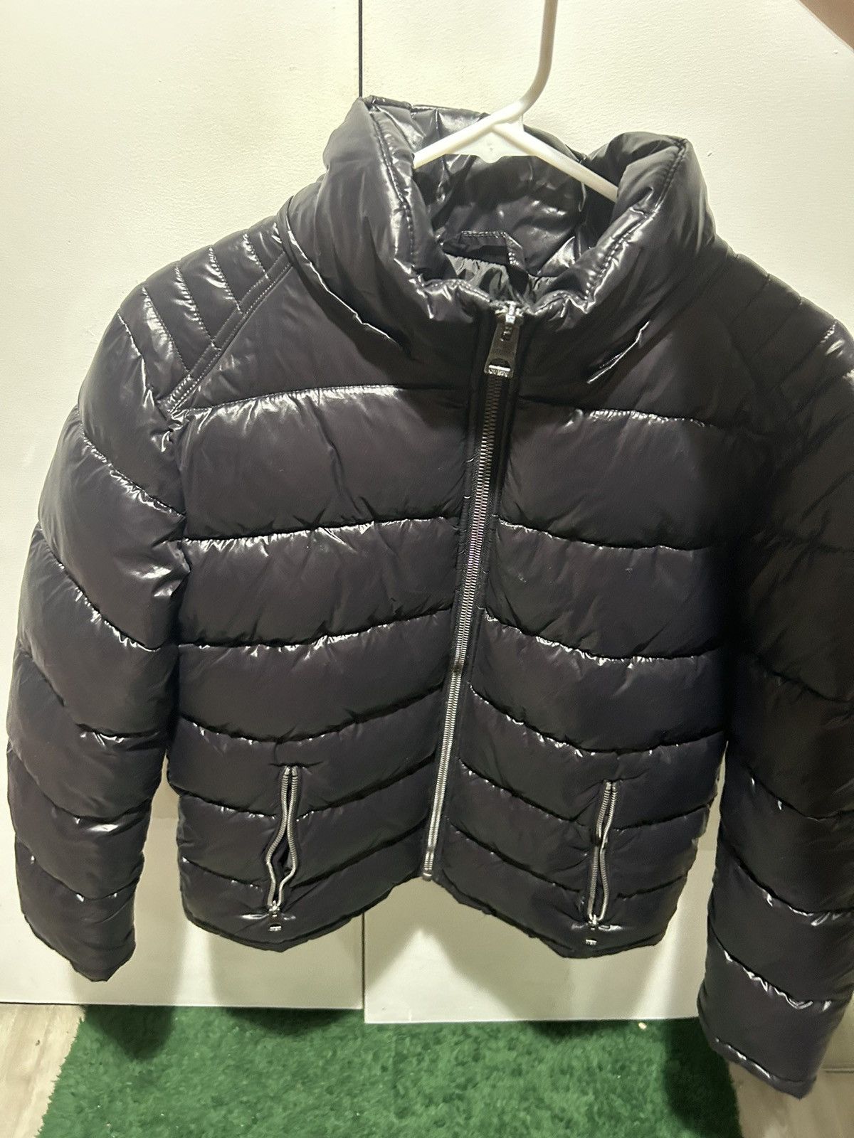 Guess Guess jacket preowned size medium Size US M / EU 48-50 / 2 - 1 Thumbnail