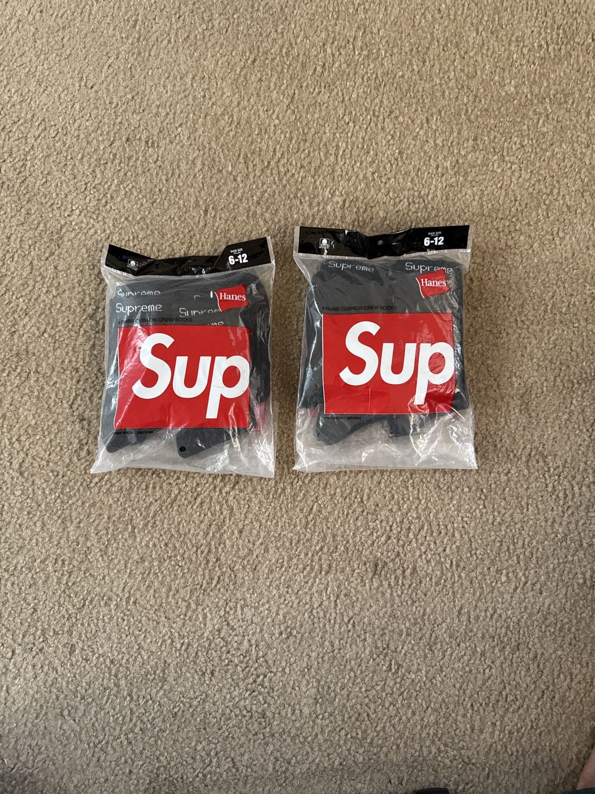 Supreme Supreme socks 8 pairs Size ONE SIZE - 1 Preview