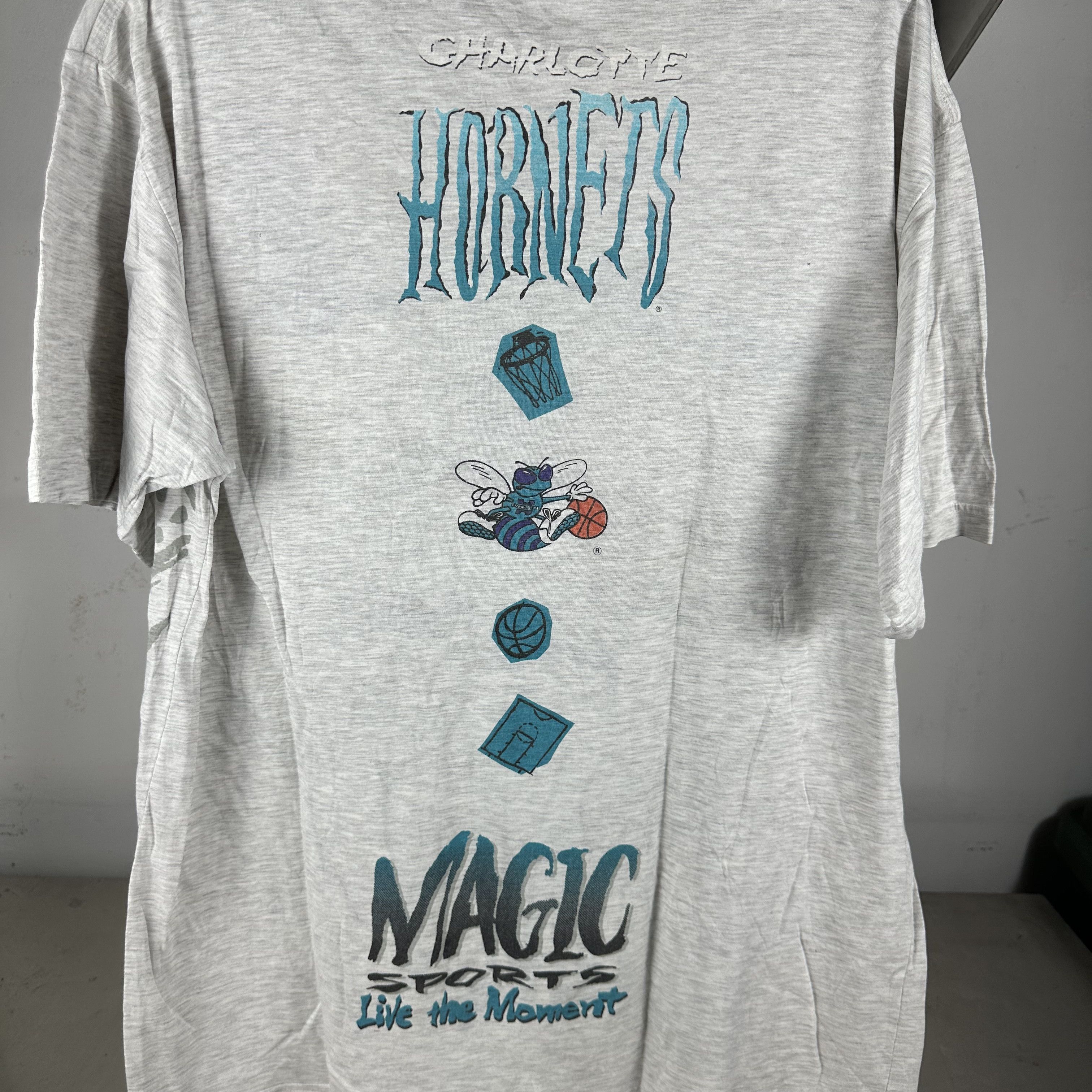 Vintage 90s Charlotte Hornets Basketball NBA No Game No Fame T-Shirt Size US XL / EU 56 / 4 - 4 Thumbnail