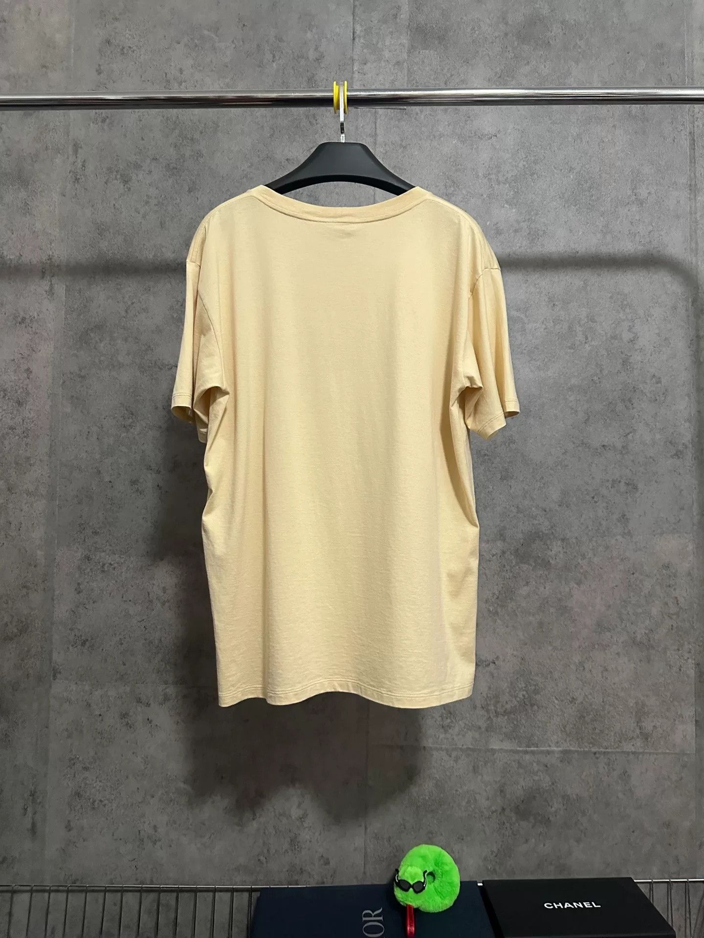 Celine Celine Letter Print Logo Short-Sleeve T-Shirt Size US S / EU 44-46 / 1 - 4 Thumbnail