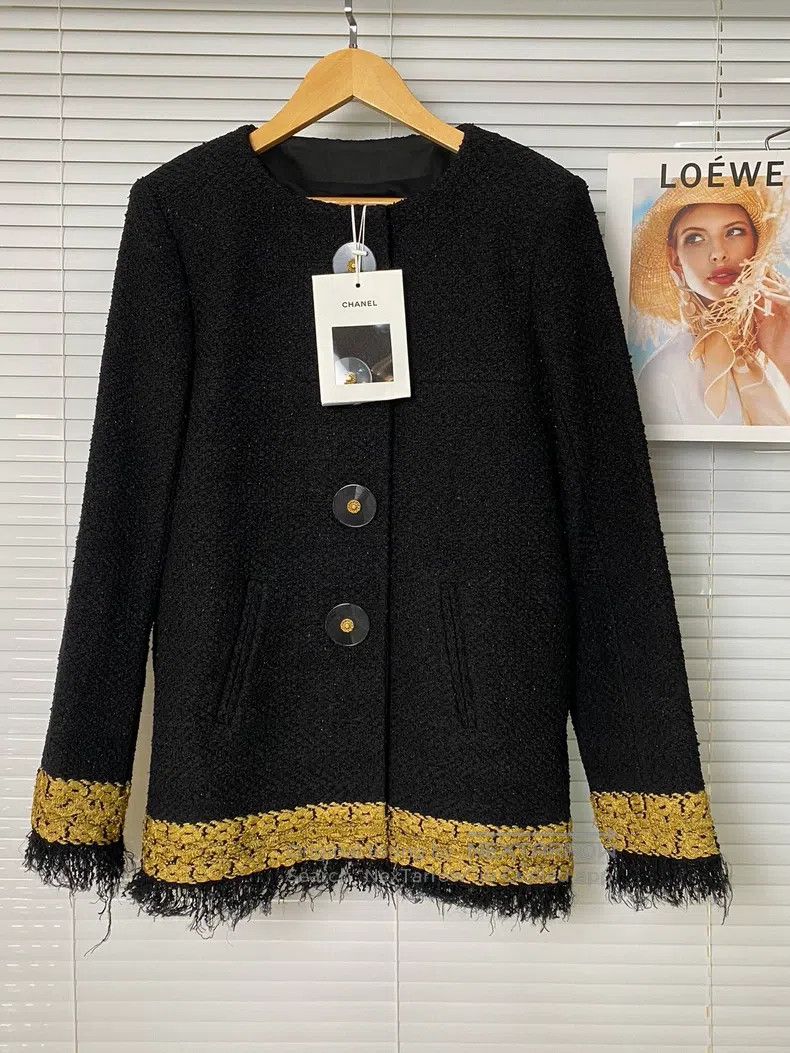 Chanel Chanel Metropolitan Series Black Gold-plated Jacket Size XXS / US 00 / IT 34 - 1 Thumbnail