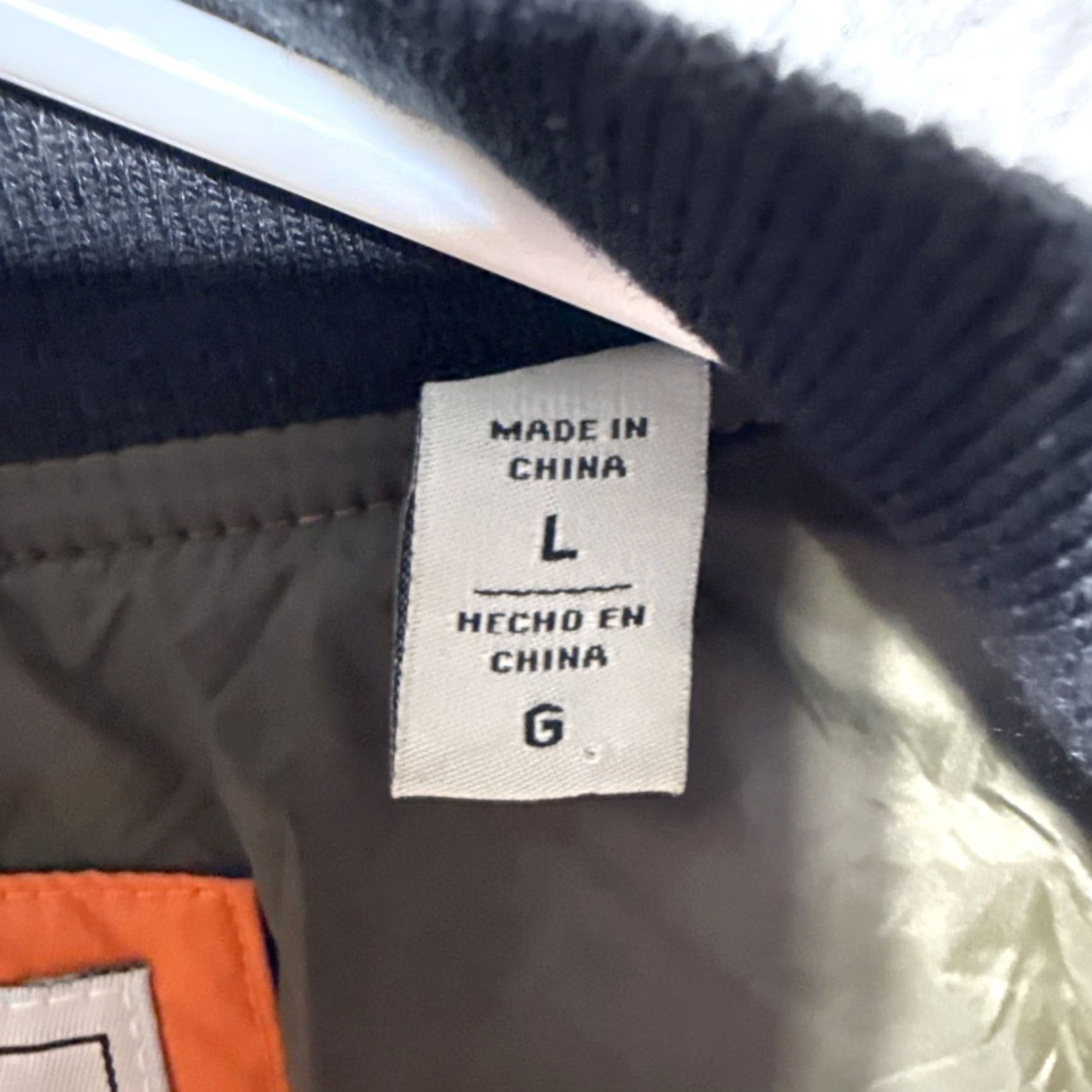 Levi's Levi's Bomber Jacket Men’s L Orange Nylon Quilted Full Zip Lightweight Insulated Spring Fall Winter Nylon Lining Size US L / EU 52-54 / 3 - 6 Thumbnail