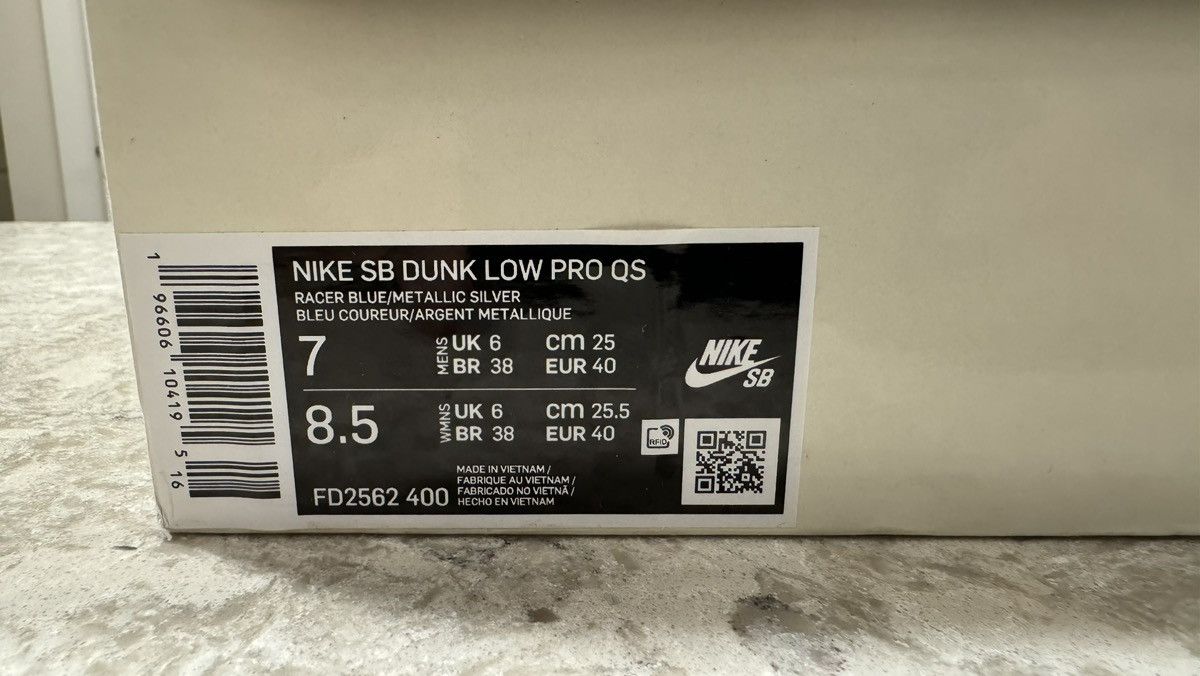 Nike × Nike SB April Skateboards Dunk SB Size US 7 / EU 40 - 11 Thumbnail