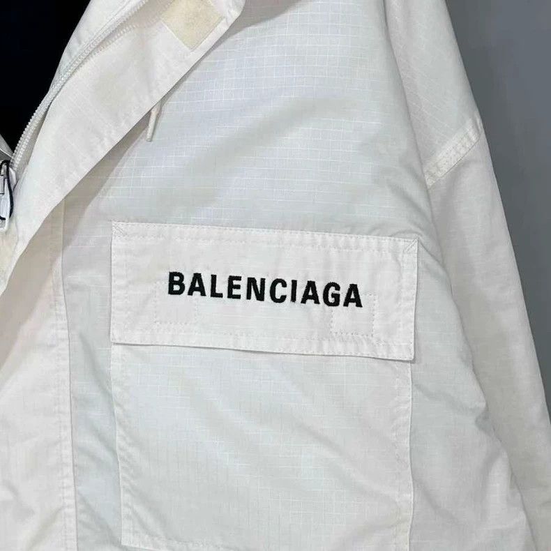 Balenciaga Balenciaga Embroidered logo cotton-padded jacket jacket Size US M / EU 48-50 / 2 - 4 Thumbnail