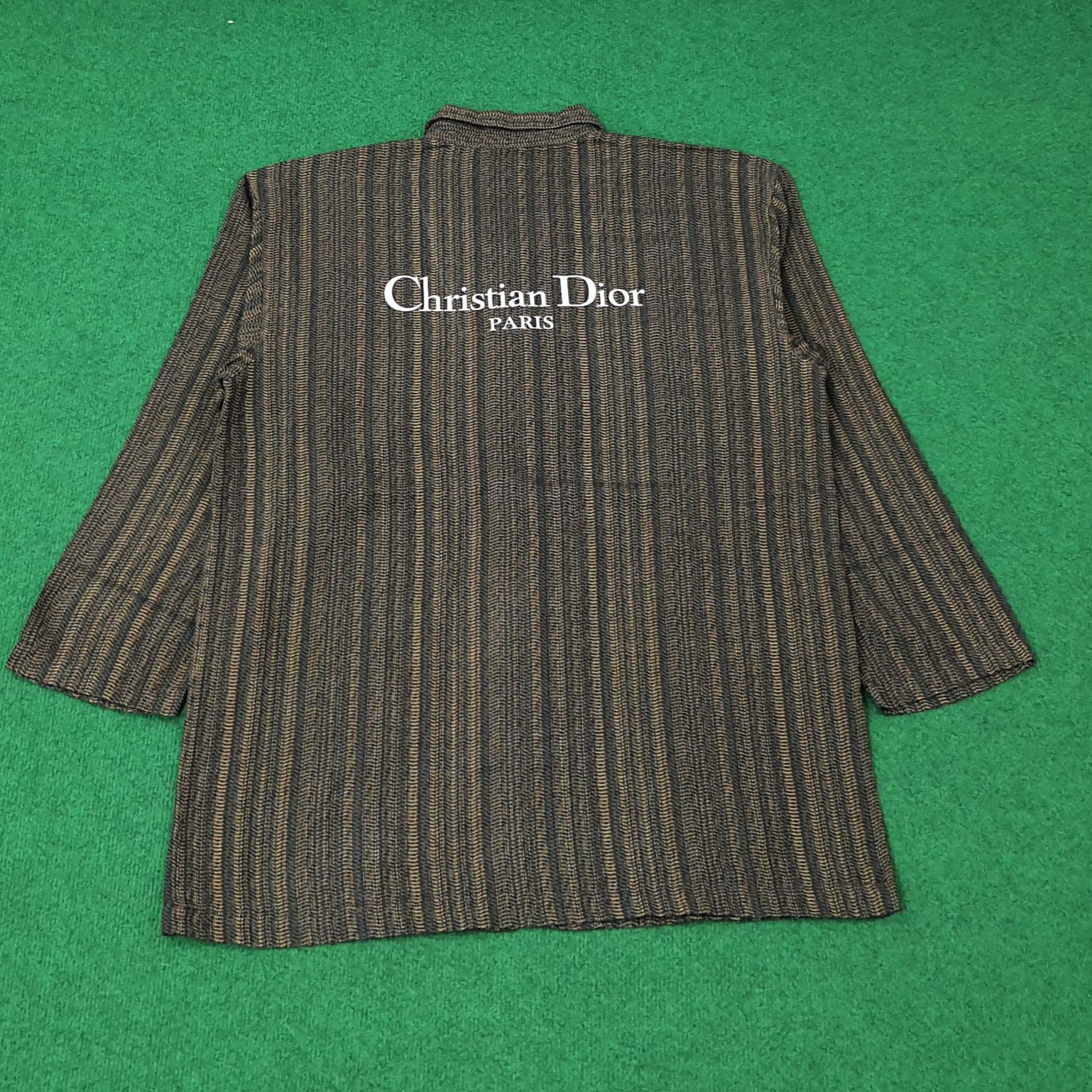 Christian Dior Monsieur Vintage Christian Dior Custom logo Button Up Shirt C267N10 Size US L / EU 52-54 / 3 - 1 Thumbnail