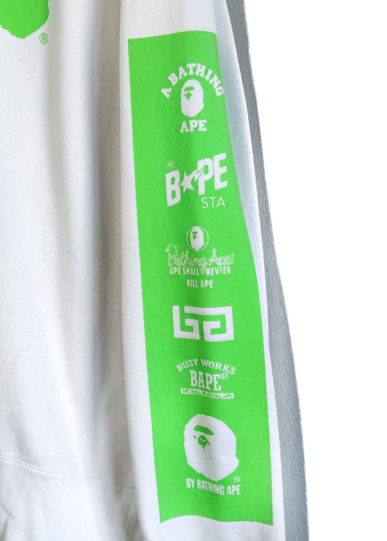 Bape Bape White Sweatshirt with Fluo Green Logo Size US XL / EU 56 / 4 - 8 Thumbnail