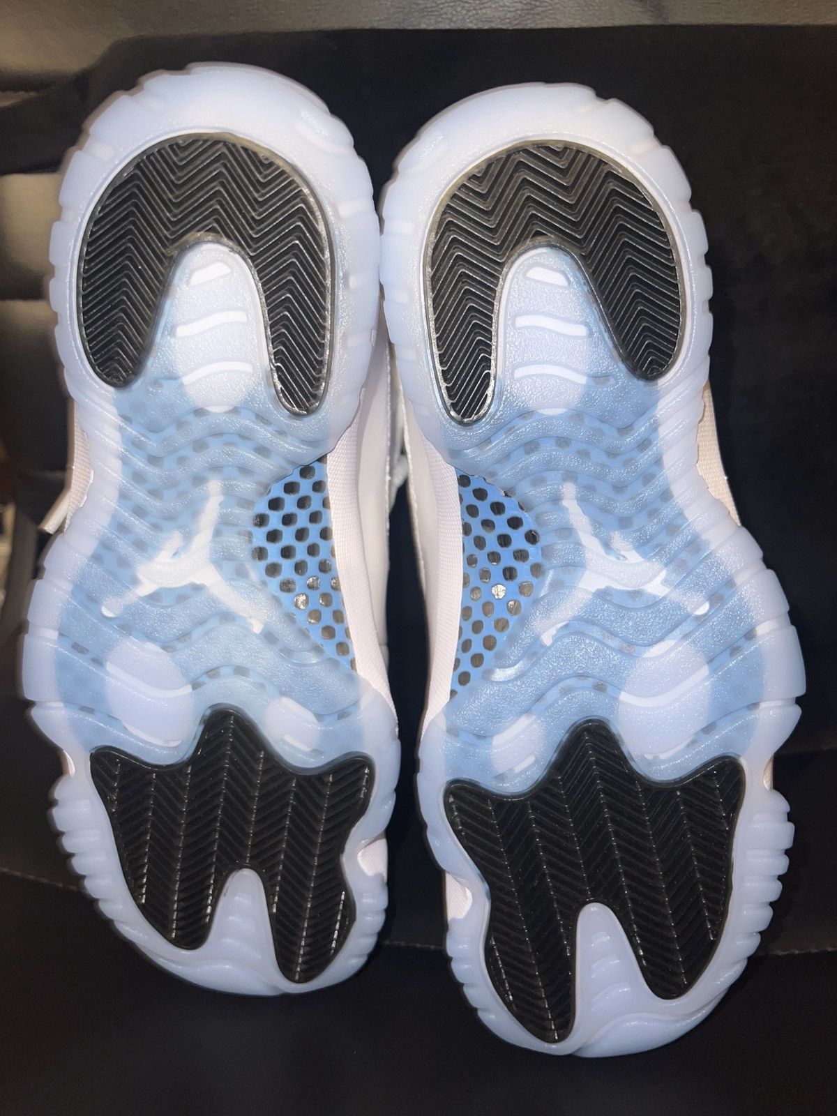 Jordan Brand Air Jordan 11 retro Size US 7.5 / EU 40-41 - 5 Thumbnail