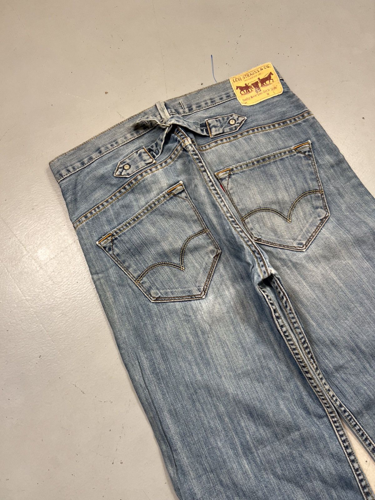 Levi's Vintage Levi’s jeans denim Size US 32 / EU 48 - 2 Thumbnail