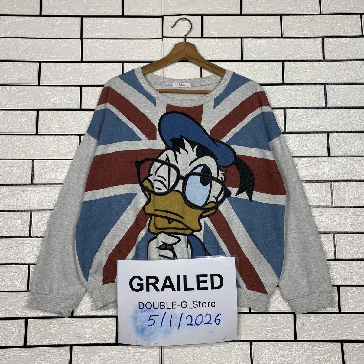 Japanese Brand 📌Vintage Donald Duck Sweatshirt Big Logo Size US L / EU 52-54 / 3 - 1 Thumbnail