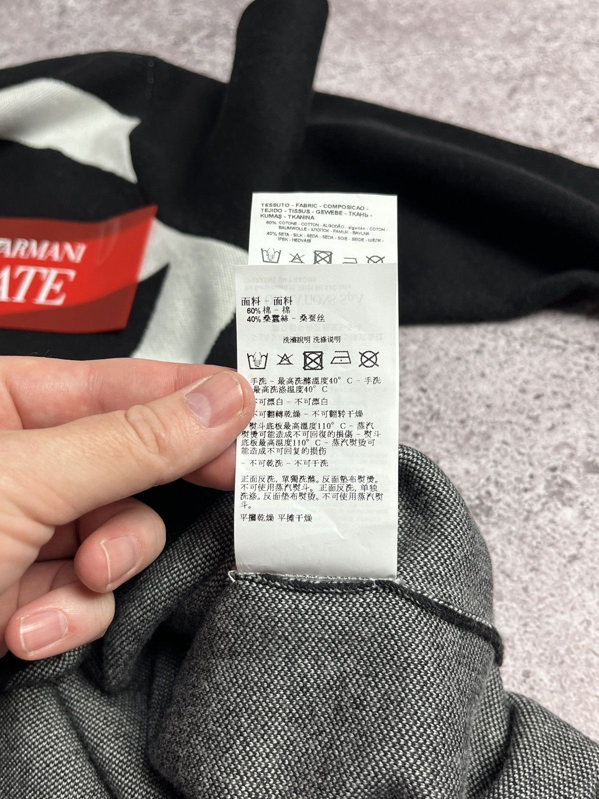 Emporio Armani SS2020 Emporio Armani Jacquard R-EAcreate Logo Sweater Black Size US XXL / EU 58 / 5 - 12 Thumbnail