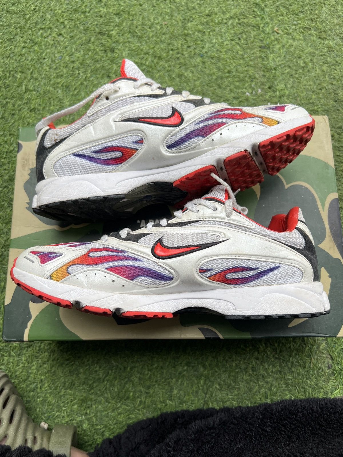 Nike × Supreme Nike x Supreme Zoom Streak Spectrum Plus 'Habanero Red' Size US 8 / EU 41 - 3 Thumbnail