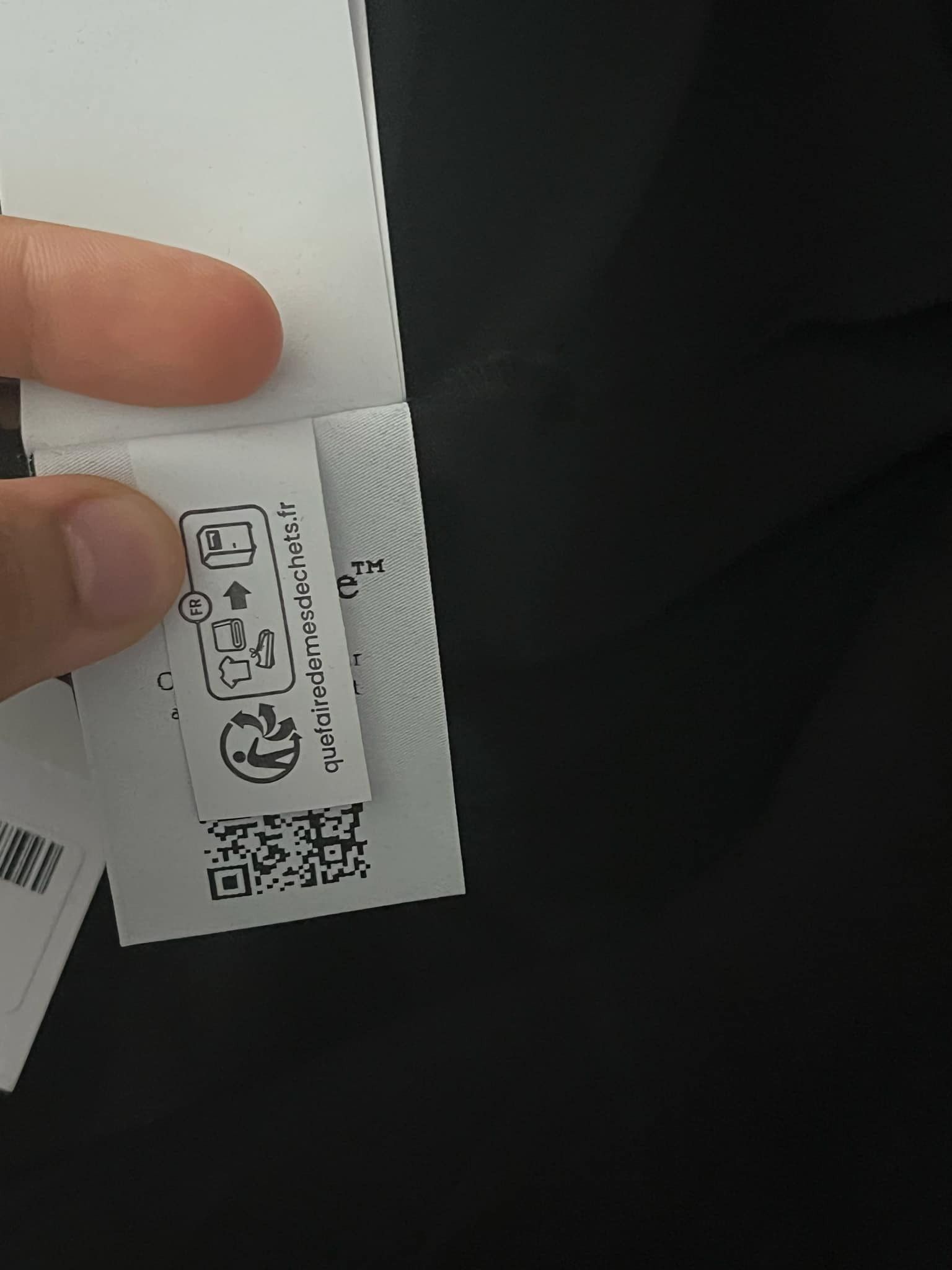 Off-White scan arr over s s tee Size US L / EU 52-54 / 3 - 8 Thumbnail