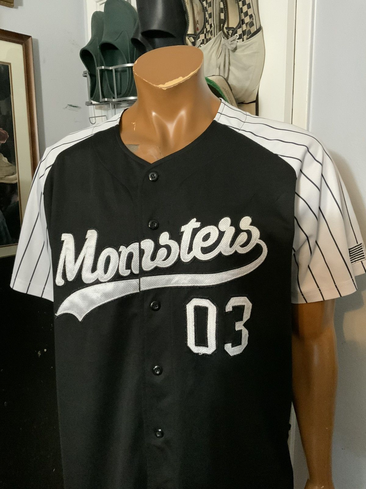 Other Monsters Dance Gear Hip Hop Pinstripe Sewn Baseball Jersey Size US XXL / EU 58 / 5 - 12 Thumbnail