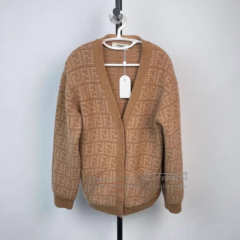 Fendi Fendi FW23 Brown Monogrammed Logo Embroidered V-neck Singl Size XXS / US 00 / IT 34 - 1 Thumbnail
