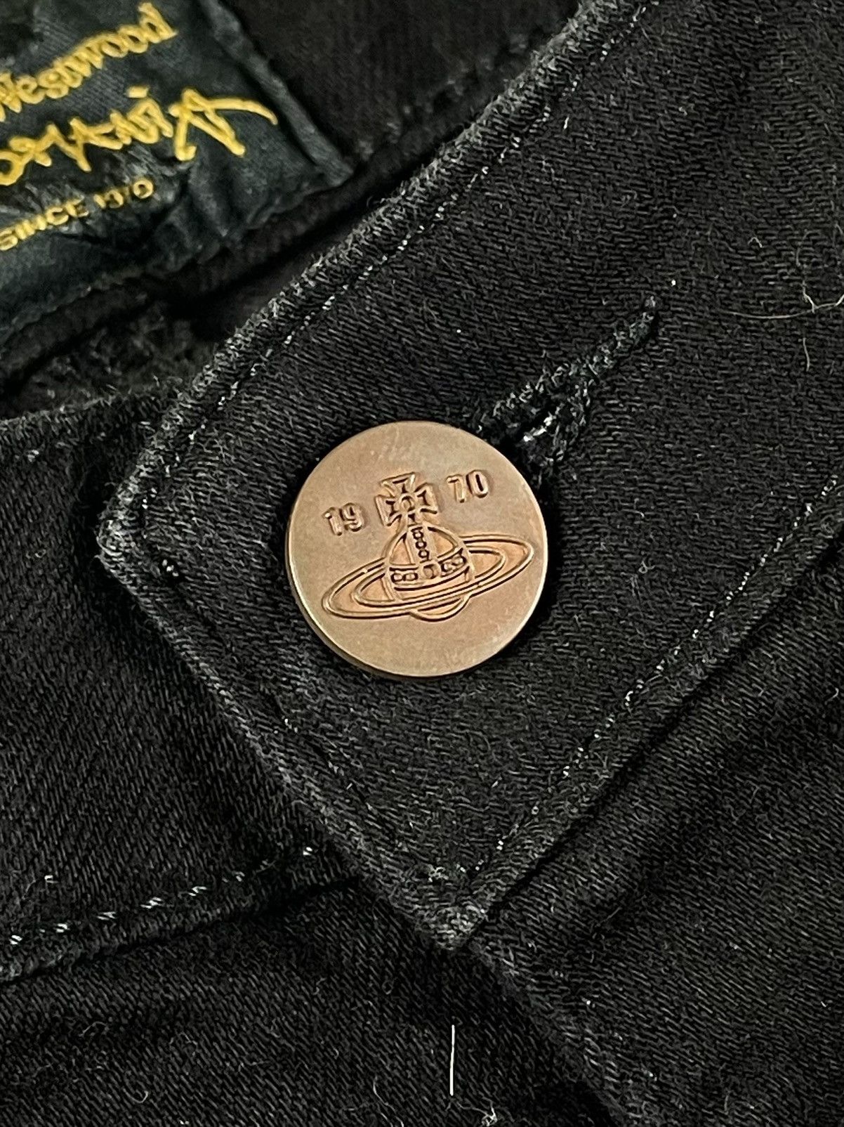 Vivienne Westwood Vivienne Westwood Skinny War Peace Orb Embossed Pocket Jeans Size 25" / US 0 / IT 36 - 8 Thumbnail