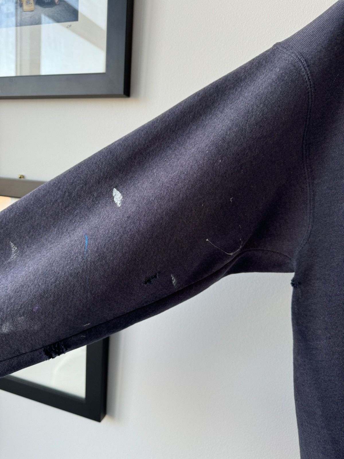 Vintage VINTAGE FADED THRASHED 90s NAVY PAINTER HOODIE Size US L / EU 52-54 / 3 - 9 Thumbnail