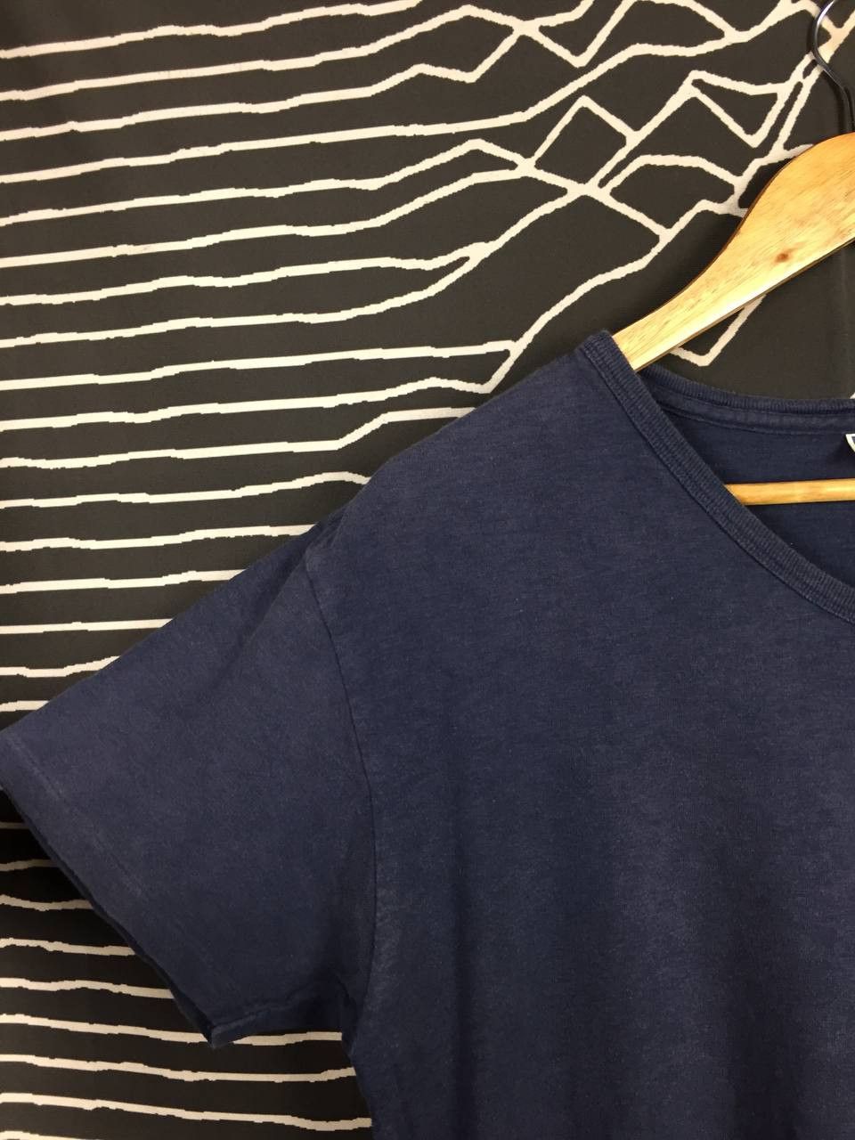 Toyo Enterprises Vtg Cheswick Sportswear Toyo Enterprises V-Neck Pocket Tee Size US L / EU 52-54 / 3 - 5 Thumbnail