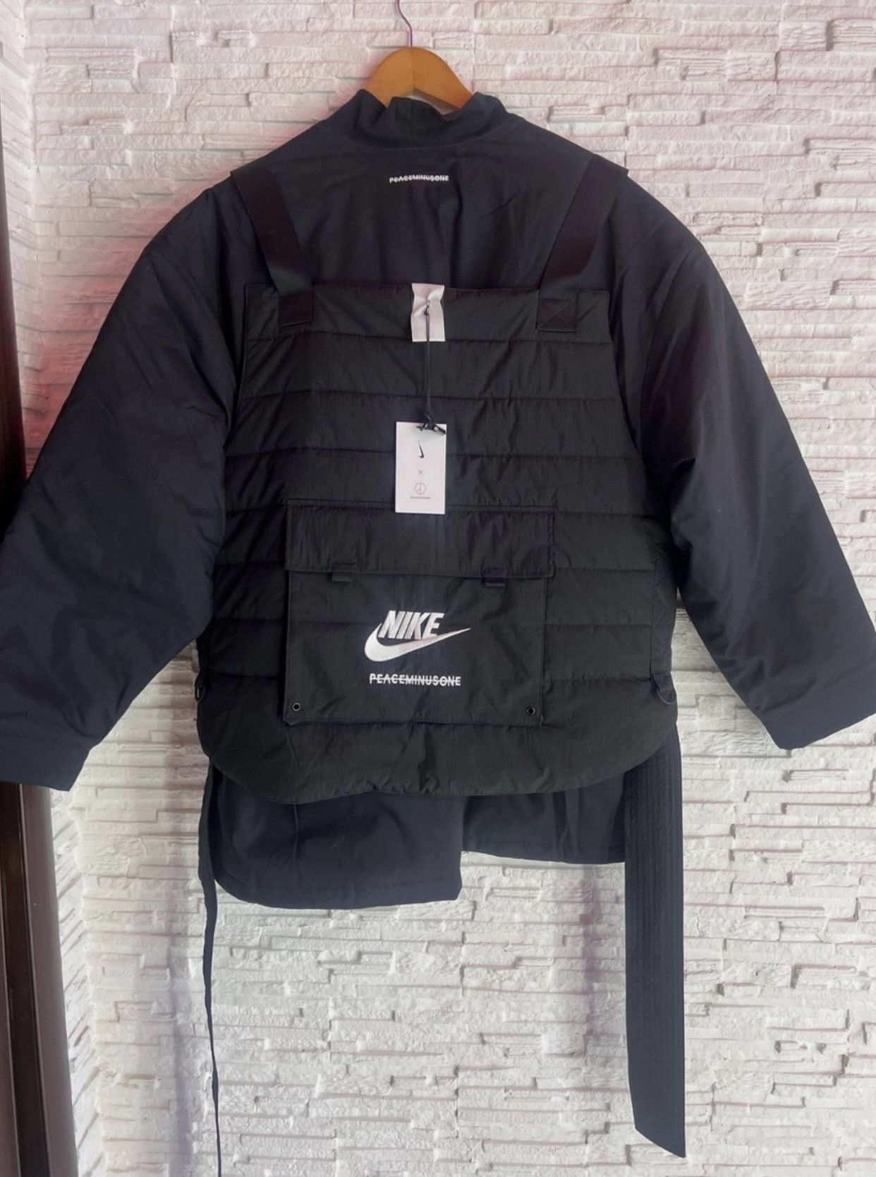 Nike × peaceminusone Nike x Peaceminusone 2-in-1 Kimono Jacket & Vest L NWT Size US L / EU 52-54 / 3 - 12 Thumbnail