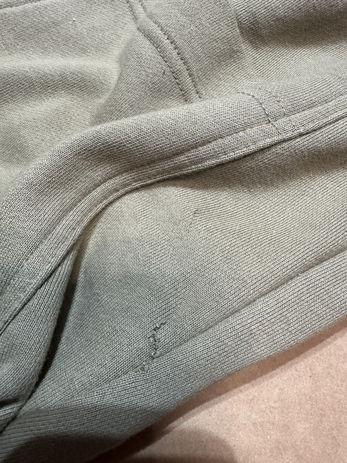 FOG Essentials Sweatpants ‘Silver Sage’ Size US 35 - 13 Thumbnail