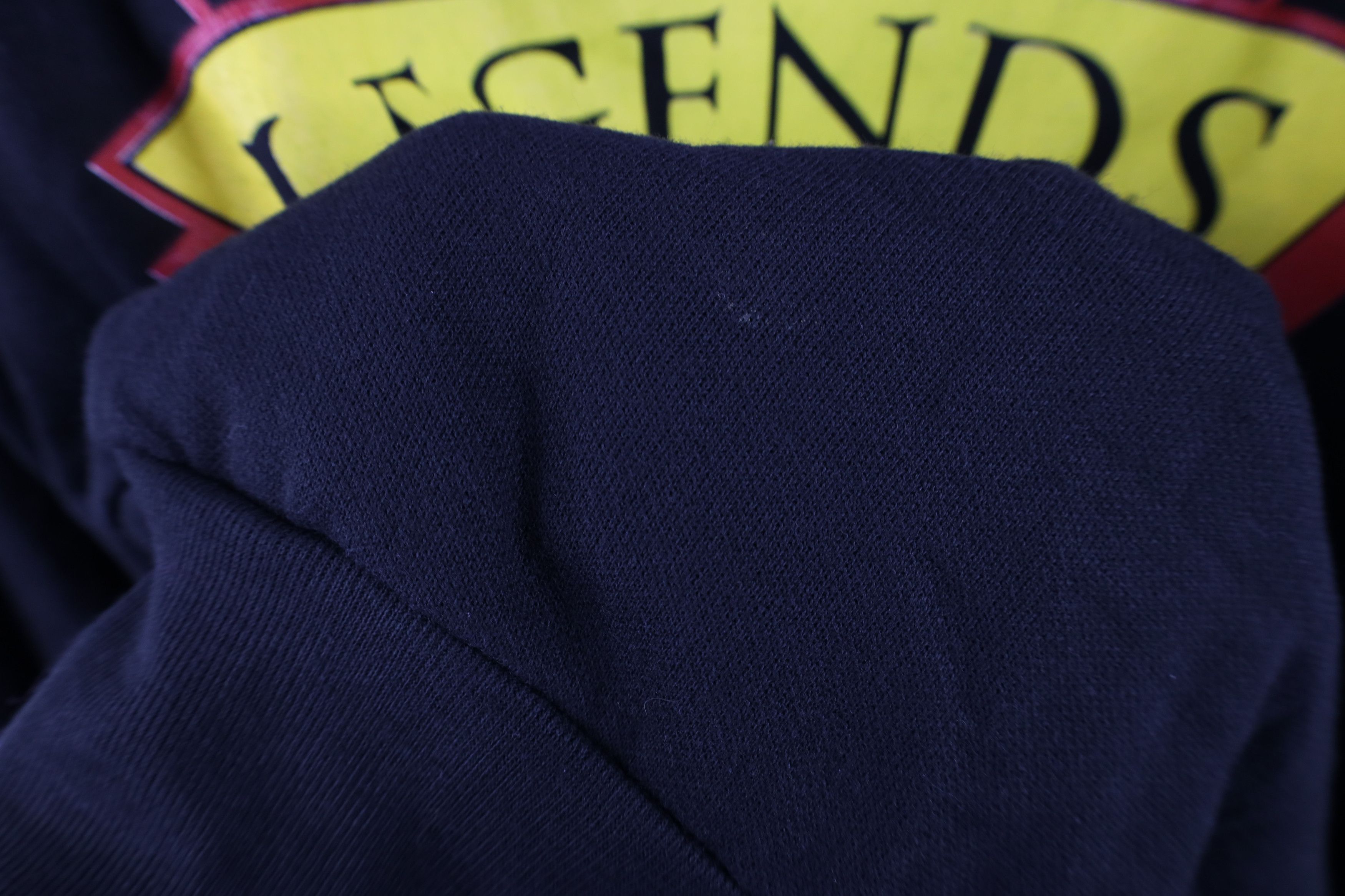Disney Vintage 80s 90s Disney Mickey Mouse Legends Sweatshirt USA Size XL / US 12-14 / IT 48-50 - 6 Thumbnail