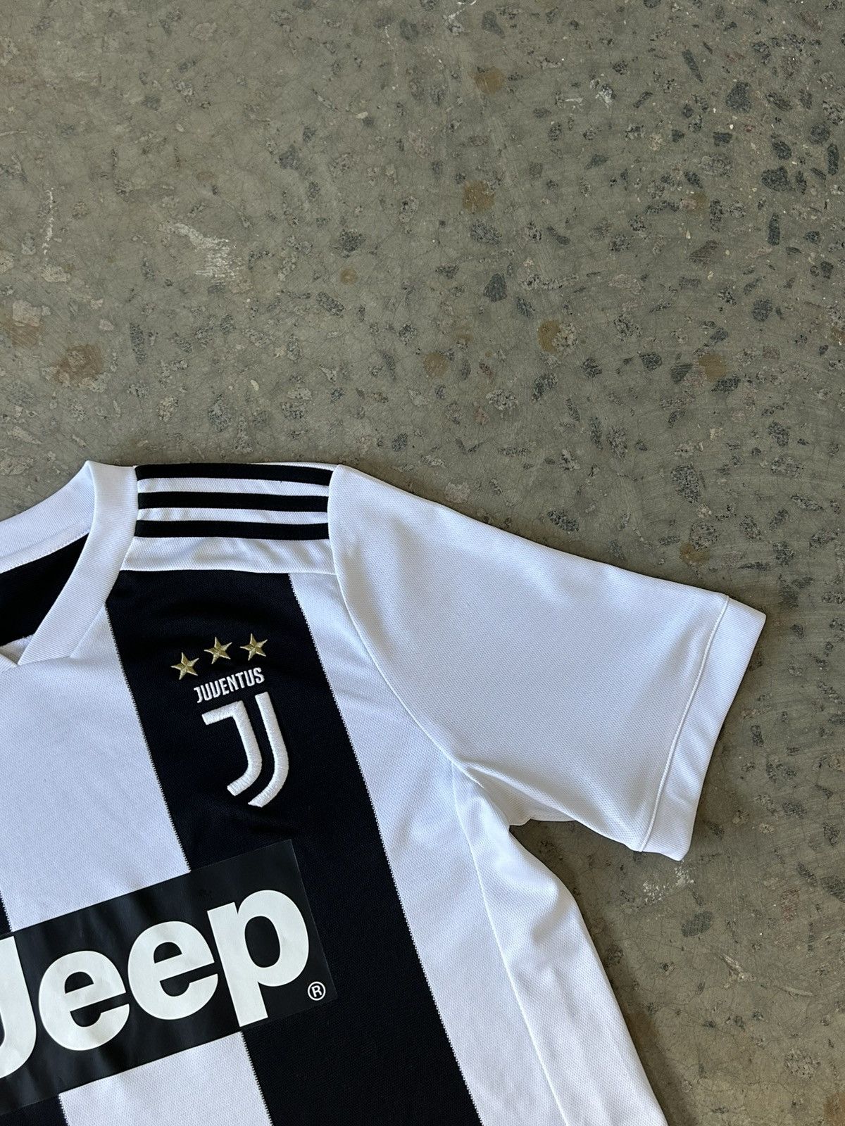 Adidas Adidas Juventus 2018/19 Home Soccer Jersey Black/White Size US S / EU 44-46 / 1 - 8 Thumbnail