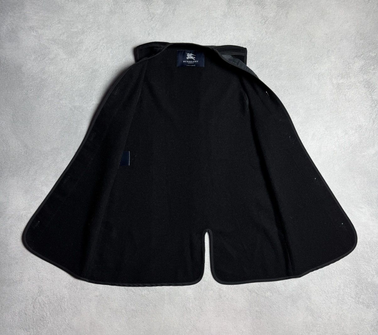 Burberry Burberry Women’s Black Wool Lining Size S / US 4 / IT 40 - 7 Thumbnail