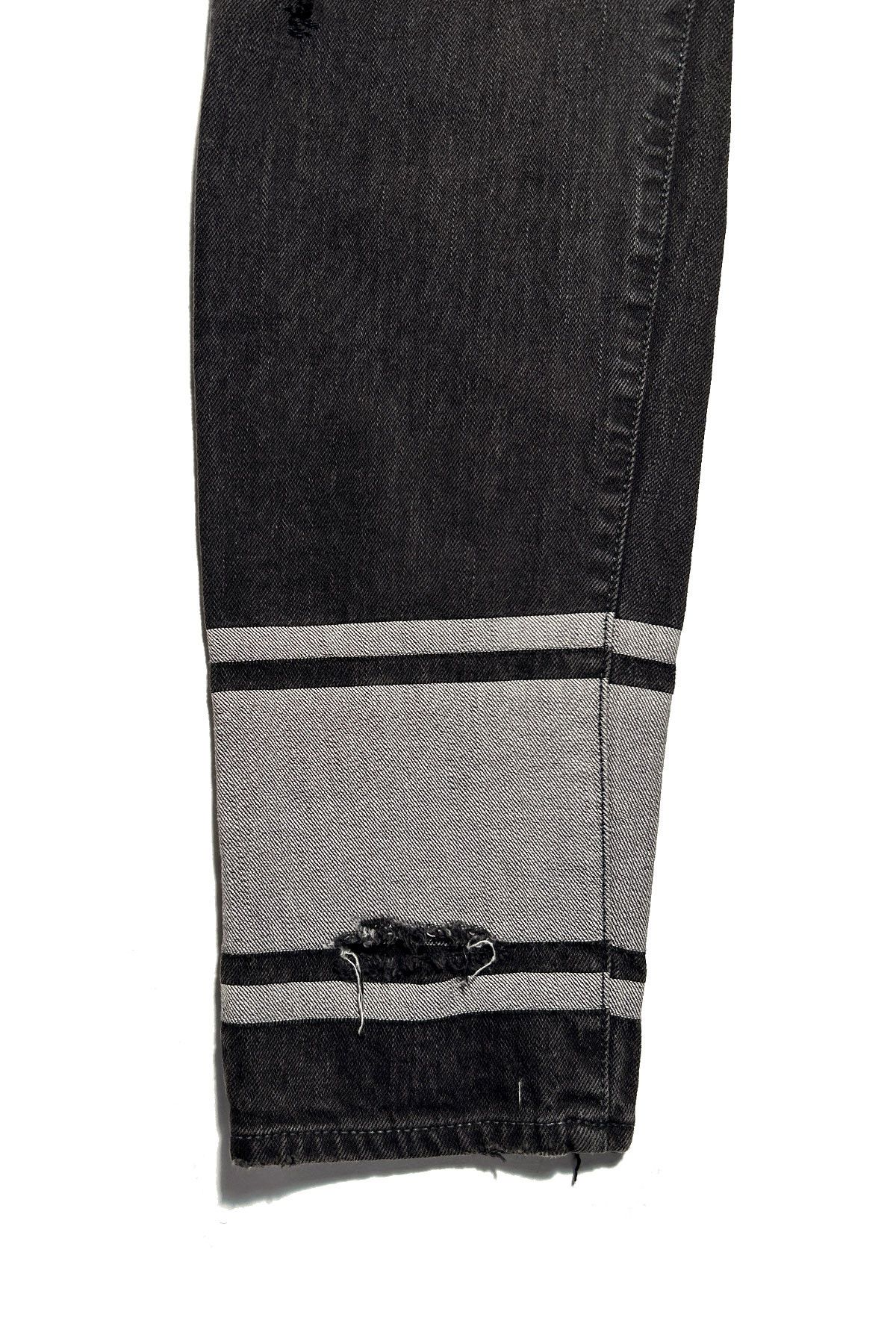 Mastermind Japan MASTERMIND JAPAN BLACK DENIM DISTRESSED JEANS Size US 36 / EU 52 - 2 Thumbnail