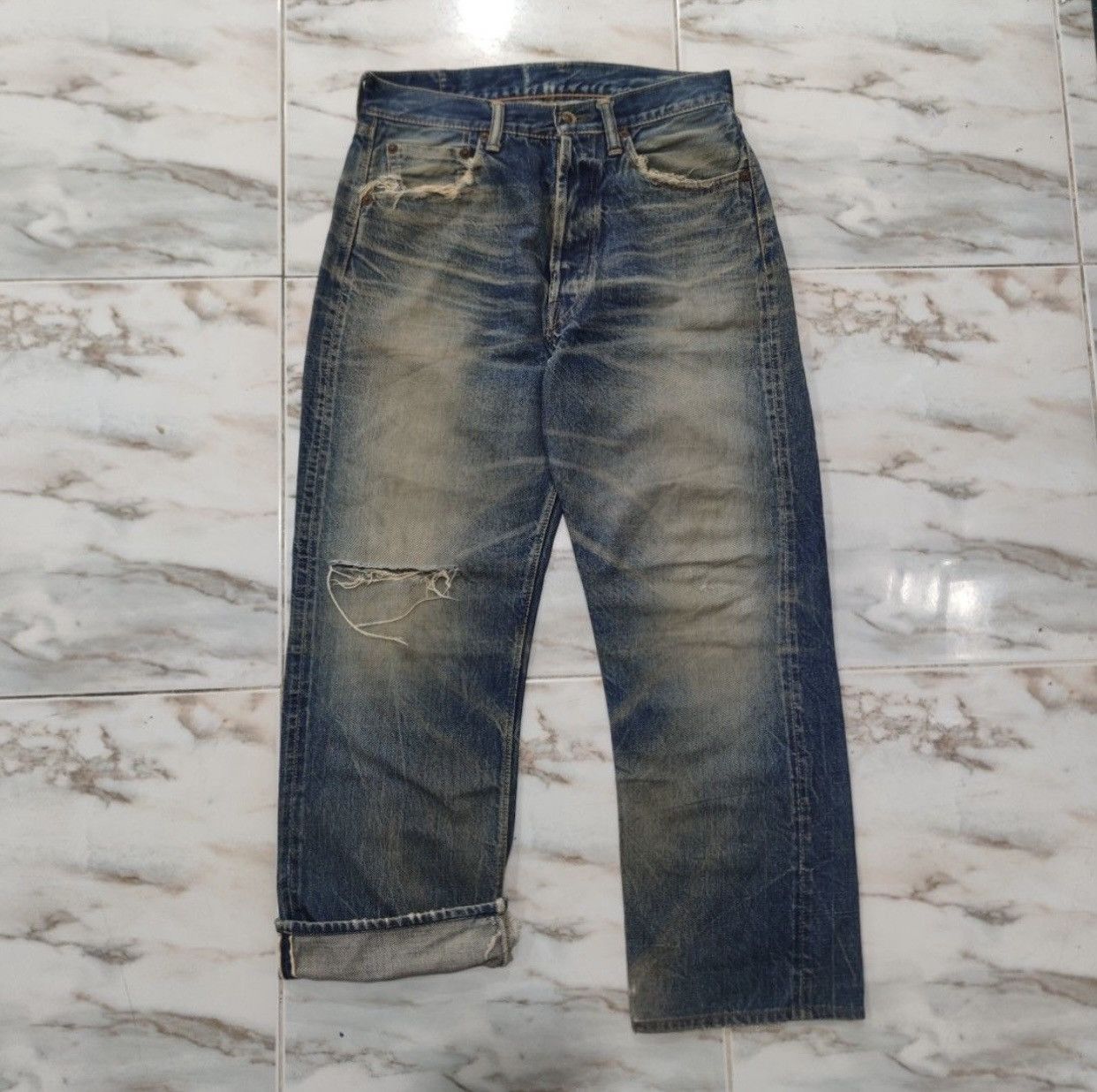 Warehouse × Warehouse & Co. Vintage Warehouse Selvedge Jeans distressed Size US 31 - 1 Thumbnail
