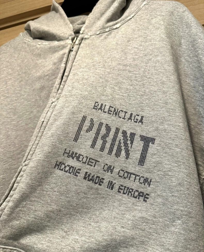 Balenciaga Balenciaga 23SSPrint New Grey Destruction Zip Sweater Jacke Size US S / EU 44-46 / 1 - 3 Thumbnail