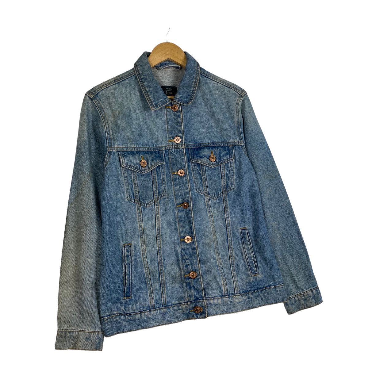 Bershka BESHKA DENIM BUTTON DENIM JACKET Size US M / EU 48-50 / 2 - 3 Thumbnail