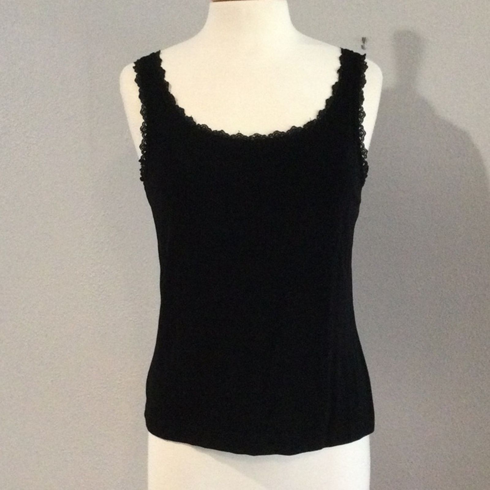 Chicos Chico's Travelers Black Lace Adjustable Strap Tank 2/L/12 Size L / US 10 / IT 46 - 1 Thumbnail