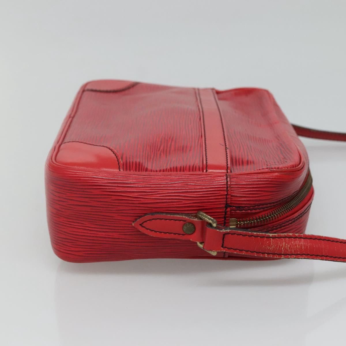 Louis Vuitton LOUIS VUITTON Epi Trocadero 23 Shoulder Bag Red M52307 Size ONE SIZE - 3 Thumbnail