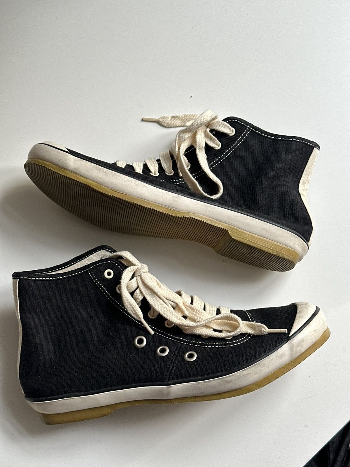 Comme des Garcons Comme Des Garçons Vintage Rare Unisex High Top Sneakers Size US 8 / EU 41 - 1 Thumbnail