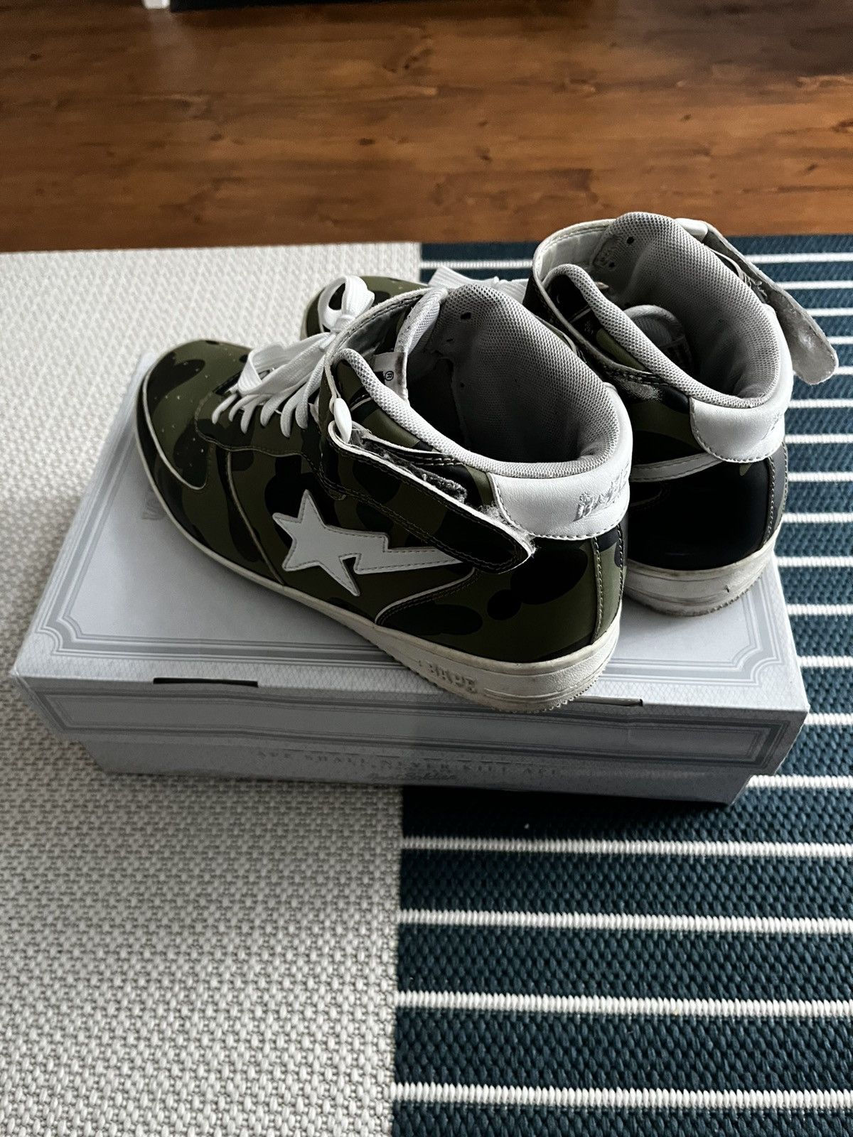 Bape 1st Camo Bapesta Mid Size US 10.5 / EU 43-44 - 2 Thumbnail