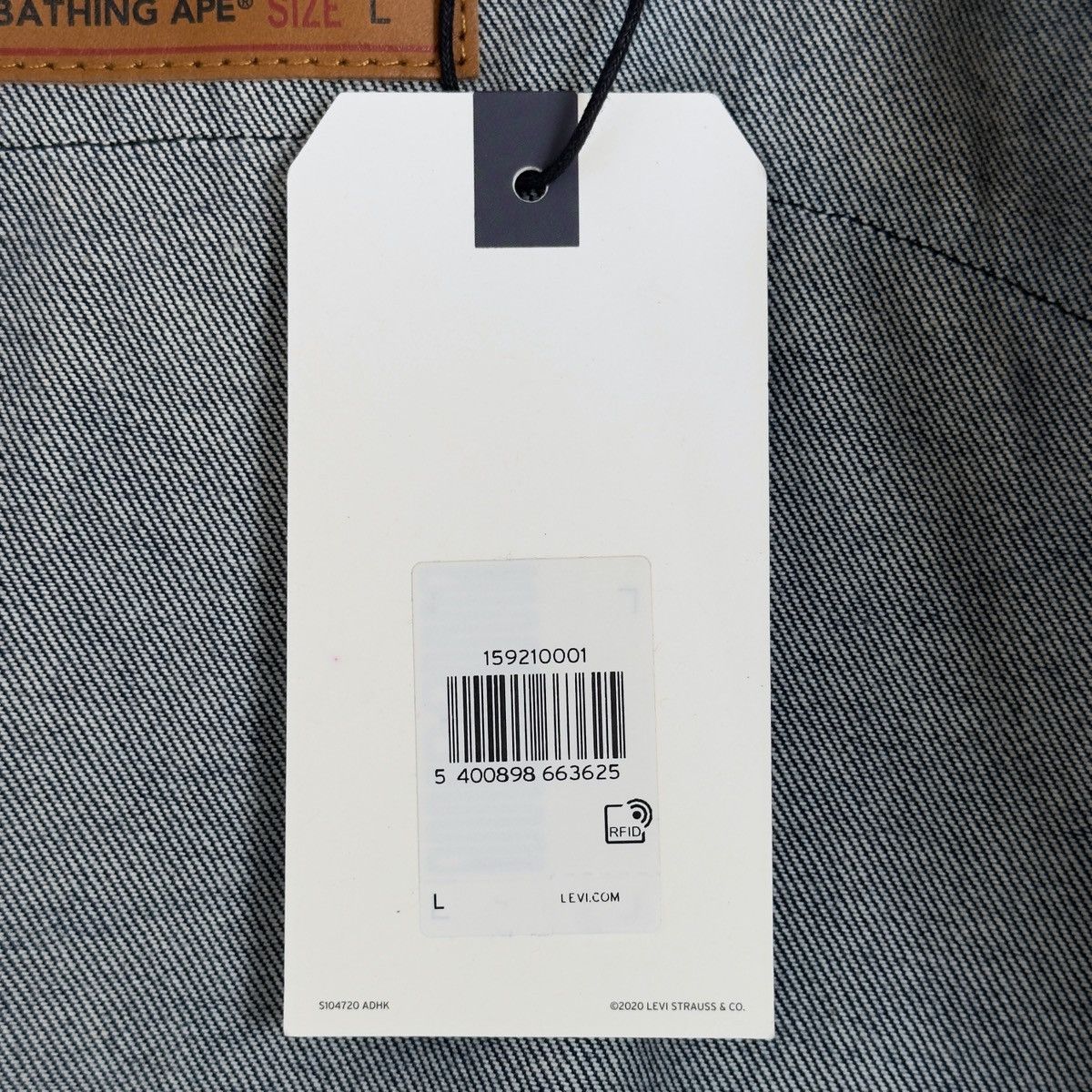 Bape × Levi's Bape x Levi’s Camo Trucker Jacket Multicolor 2021 Size US L / EU 52-54 / 3 - 8 Thumbnail