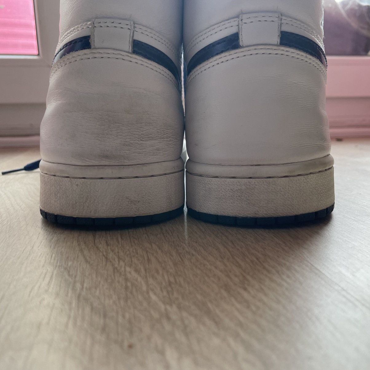 Jordan Brand × Nike Nike Air Jordan 1 Retro High OG Sneakers "Metallic Navy" Size US 9 / EU 42 - 4 Thumbnail