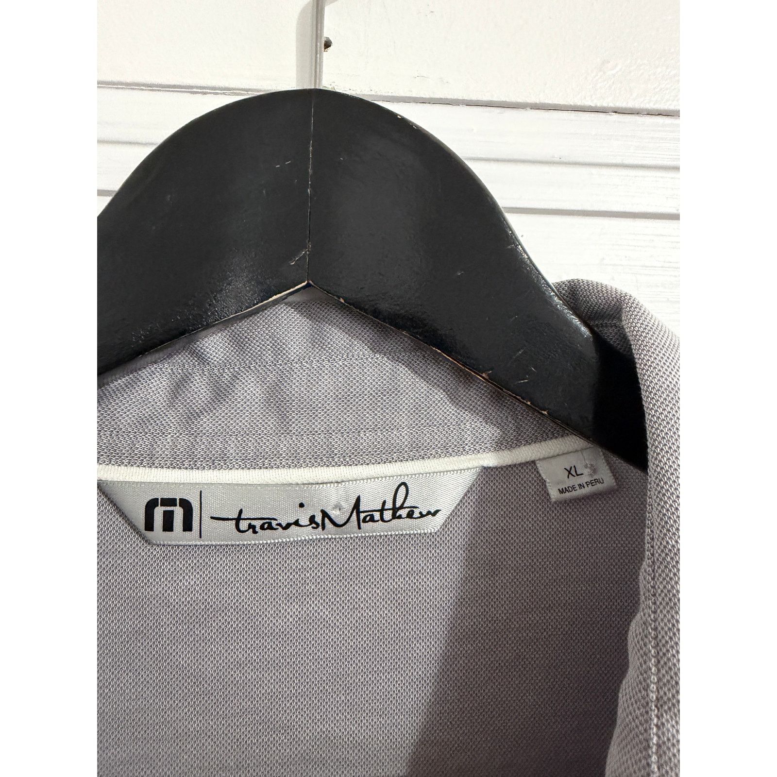 TravisMathew TravisMathew Gray Polo Shirt Men's Size XL Size US XL / EU 56 / 4 - 3 Thumbnail