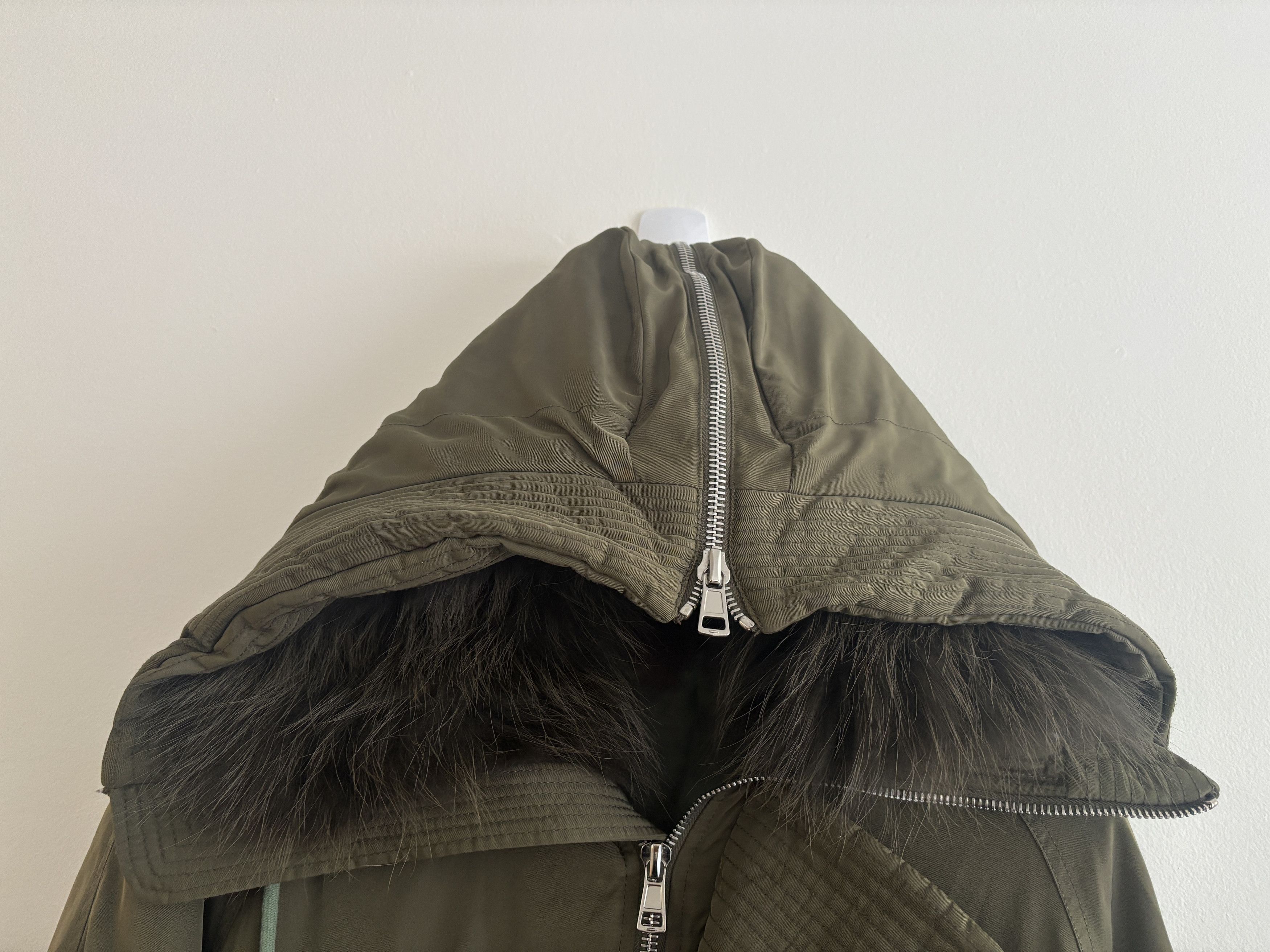Juun.J $2925 Olive N2-B Flight Bomber Jacket Fur Hood - M-L Size US S / EU 44-46 / 1 - 16 Thumbnail