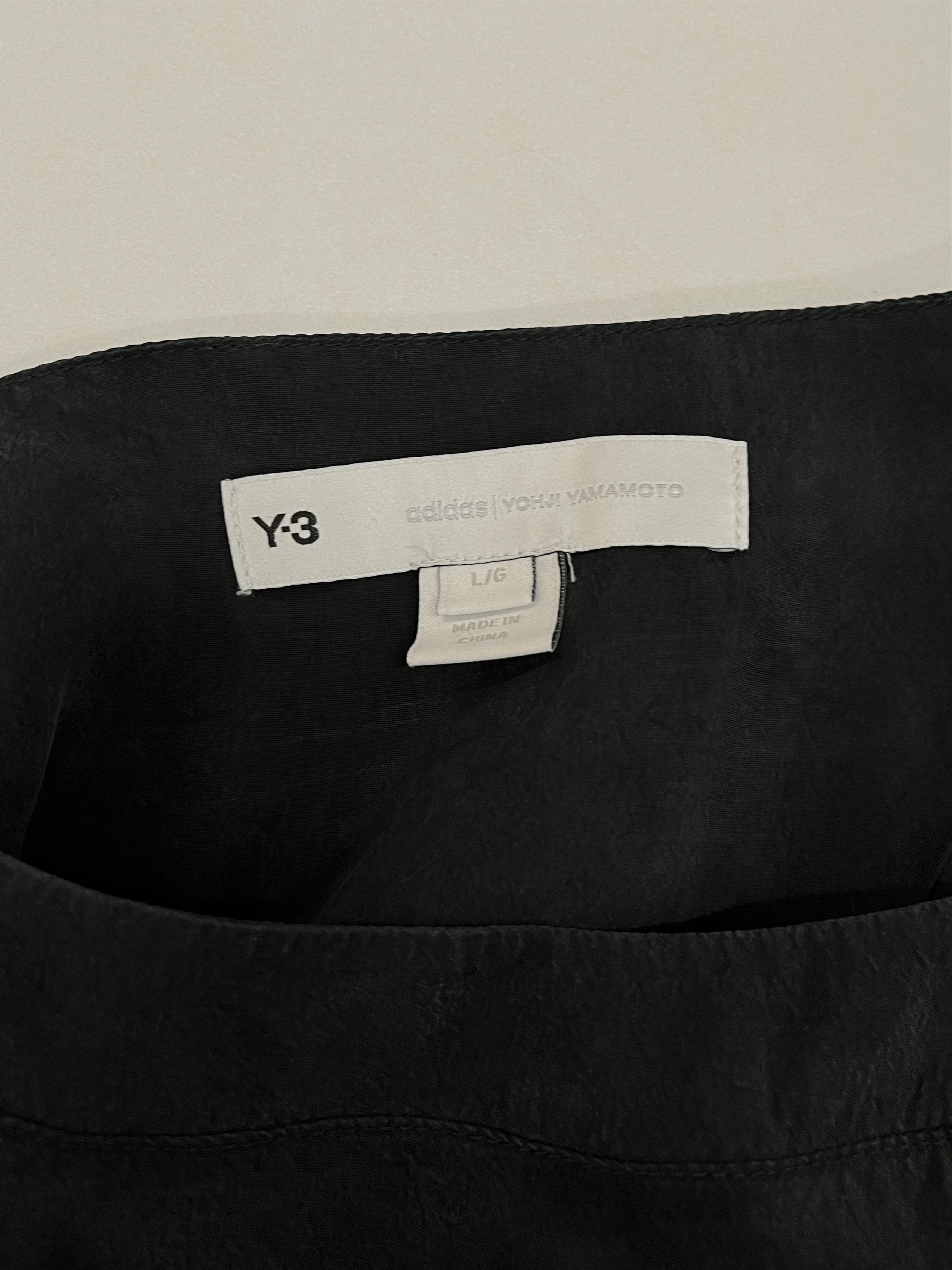 Y-3 Y-3 Logo Print T-Shirt With Zipper Size US L / EU 52-54 / 3 - 5 Thumbnail