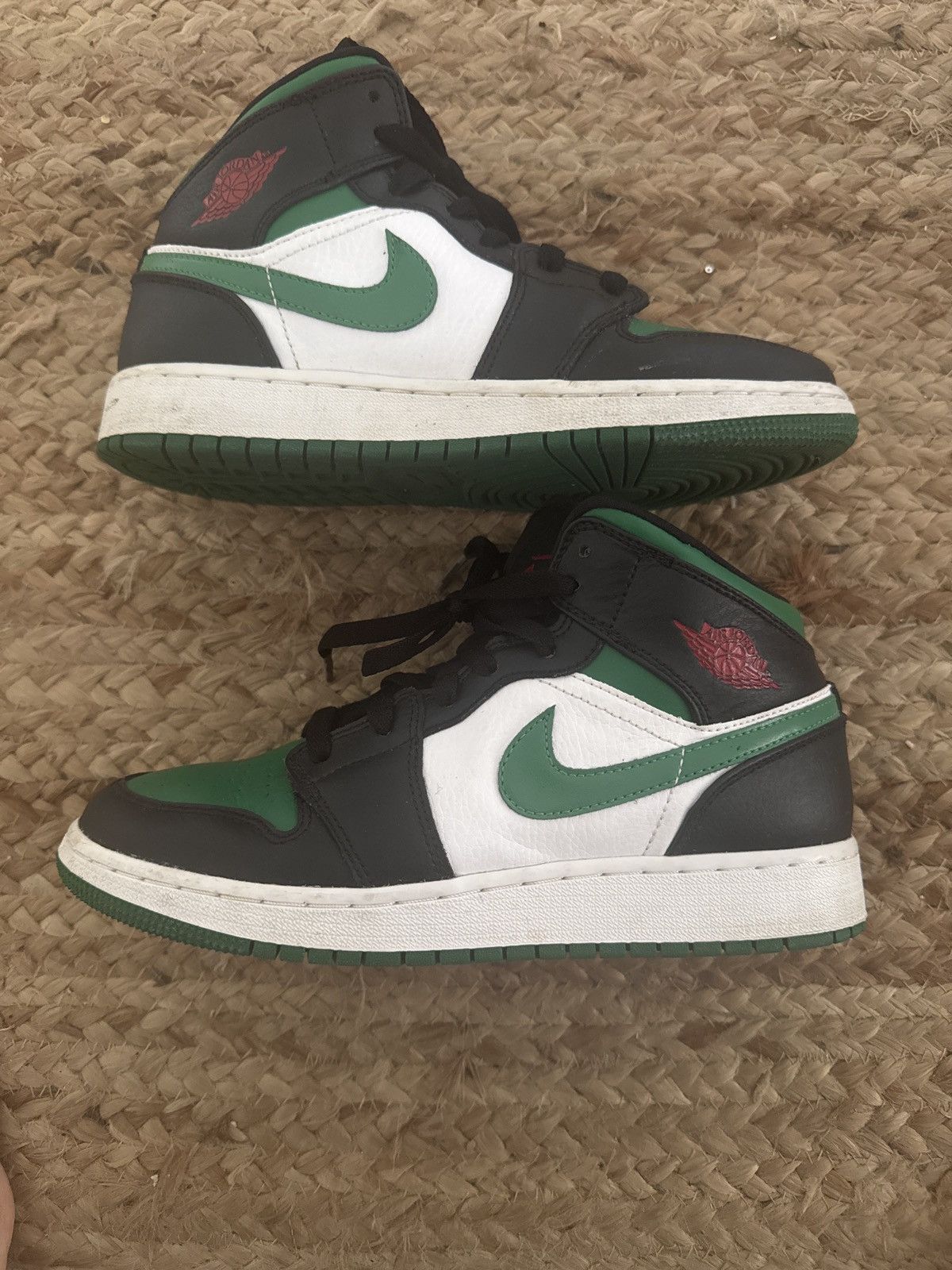 Nike Jordan 1 Green Toe Size US 6 / IT 36 - 1 Thumbnail