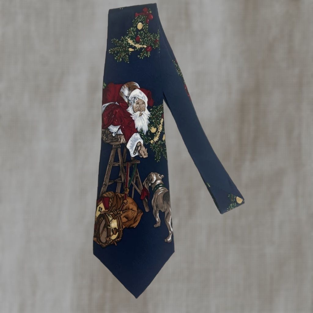 Vintage VTG 1996 NORMAN ROCKWELL Saturday Evening Post SANTA IN DISTRESS Necktie Size ONE SIZE - 1 Thumbnail