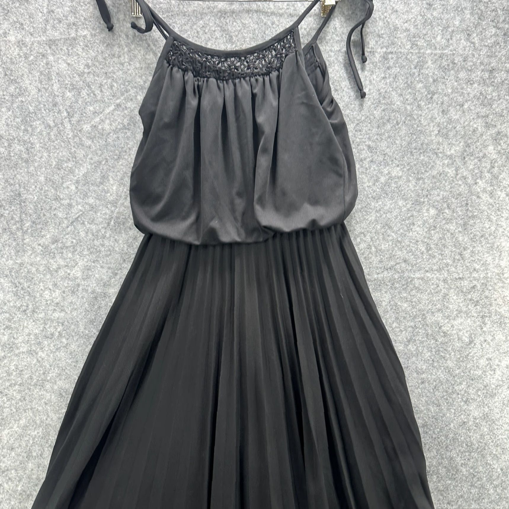 Vintage VINTAGE Black Pleated Maxi Dress Womens Large Spaghetti Strap Lace Blouson Evening Formal Size M / US 6-8 / IT 42-44 - 3 Thumbnail