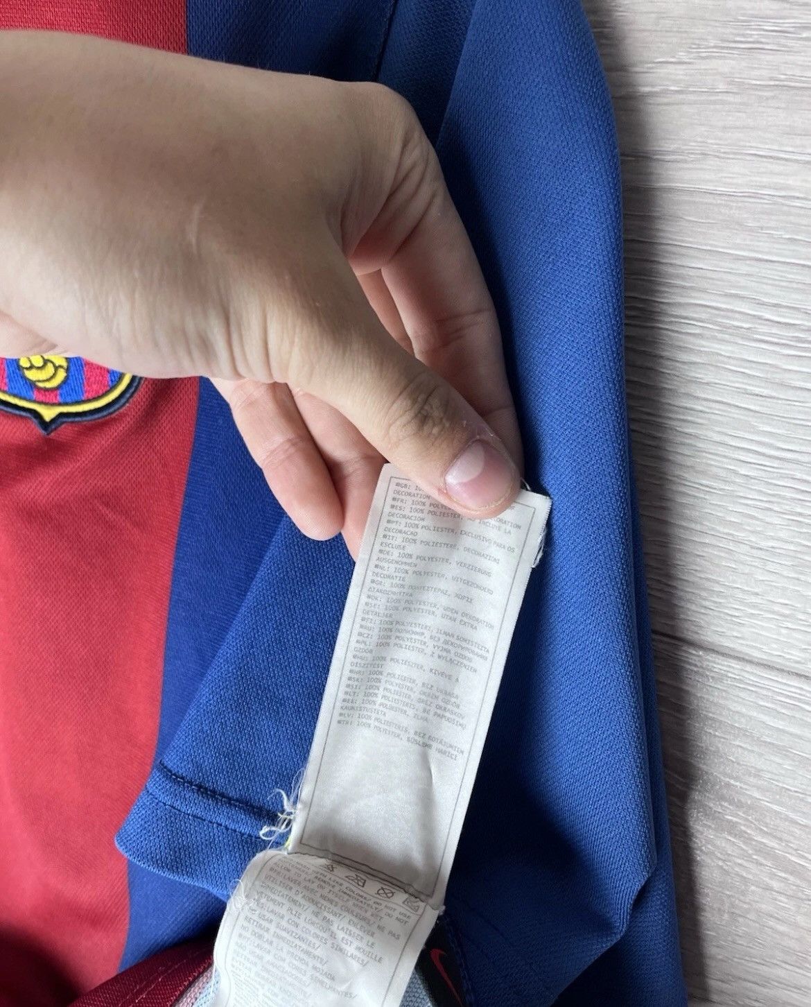 Nike VINTAGE SOCCER JERSEYS FC BARCELONA NIKE Y2K DRILL Size US M / EU 48-50 / 2 - 8 Thumbnail