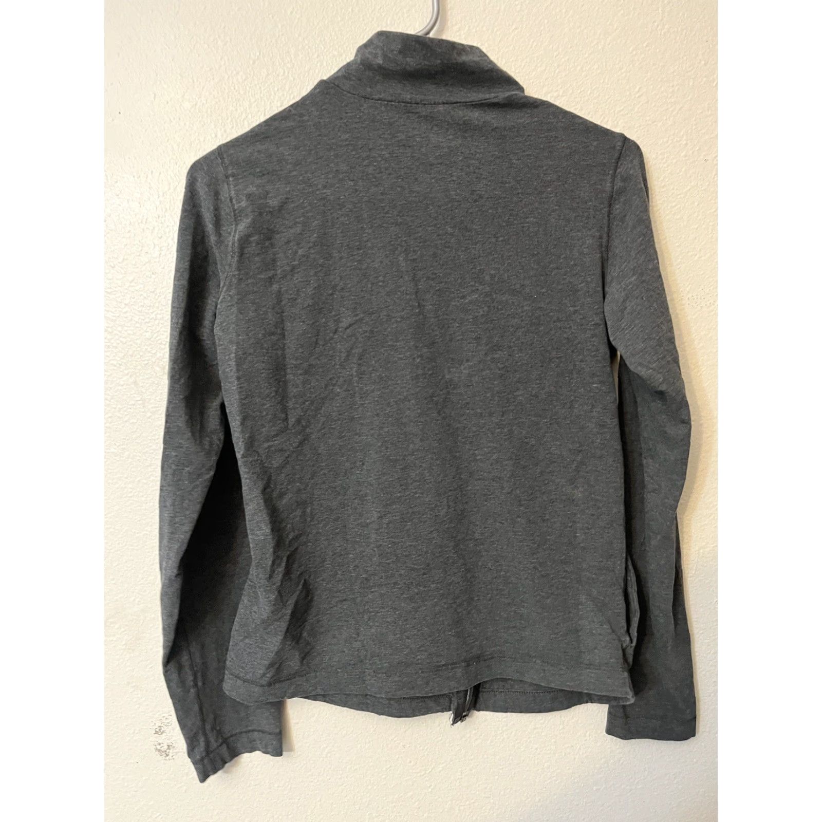 New Balance New Balance Track Jacket Womens Size S Gray Full Zip Pockets Mock Neck Running Jogging Activewear Slim fit? No, Regular Pockets Size S / US 4 / IT 40 - 3 Thumbnail