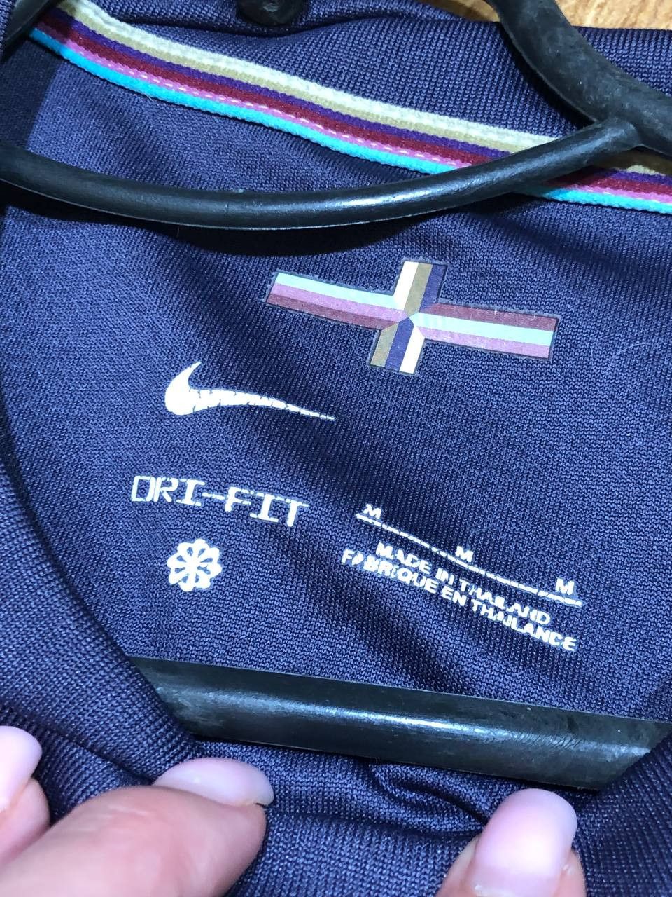 Nike Vintage blue Jerseys Nike logo football England T-shirt Y2K Size US M / EU 48-50 / 2 - 2 Thumbnail