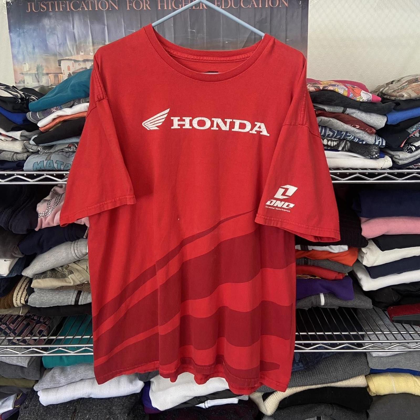 Honda Y2k Honda Racing logo Motorcycle Graphic T shirt size XL Size US XL / EU 56 / 4 - 1 Thumbnail