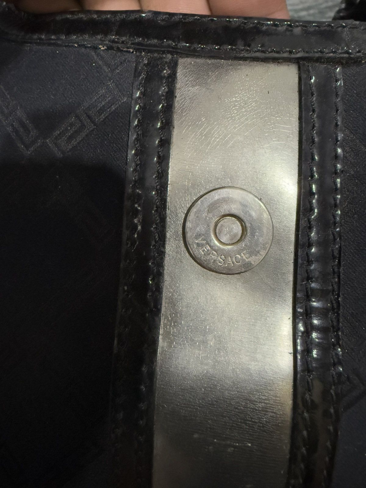 Genuine Leather VERSACE MEDUSA LUXURY BAG GENUINE LEATHER RIRI ZIPPER Size ONE SIZE - 8 Thumbnail