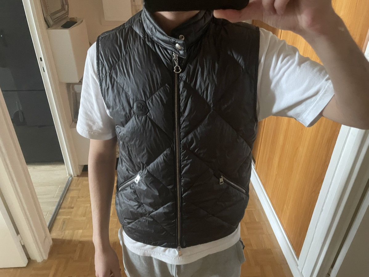 Moncler Moncler sleeveless vest Size US M / EU 48-50 / 2 - 2 Thumbnail