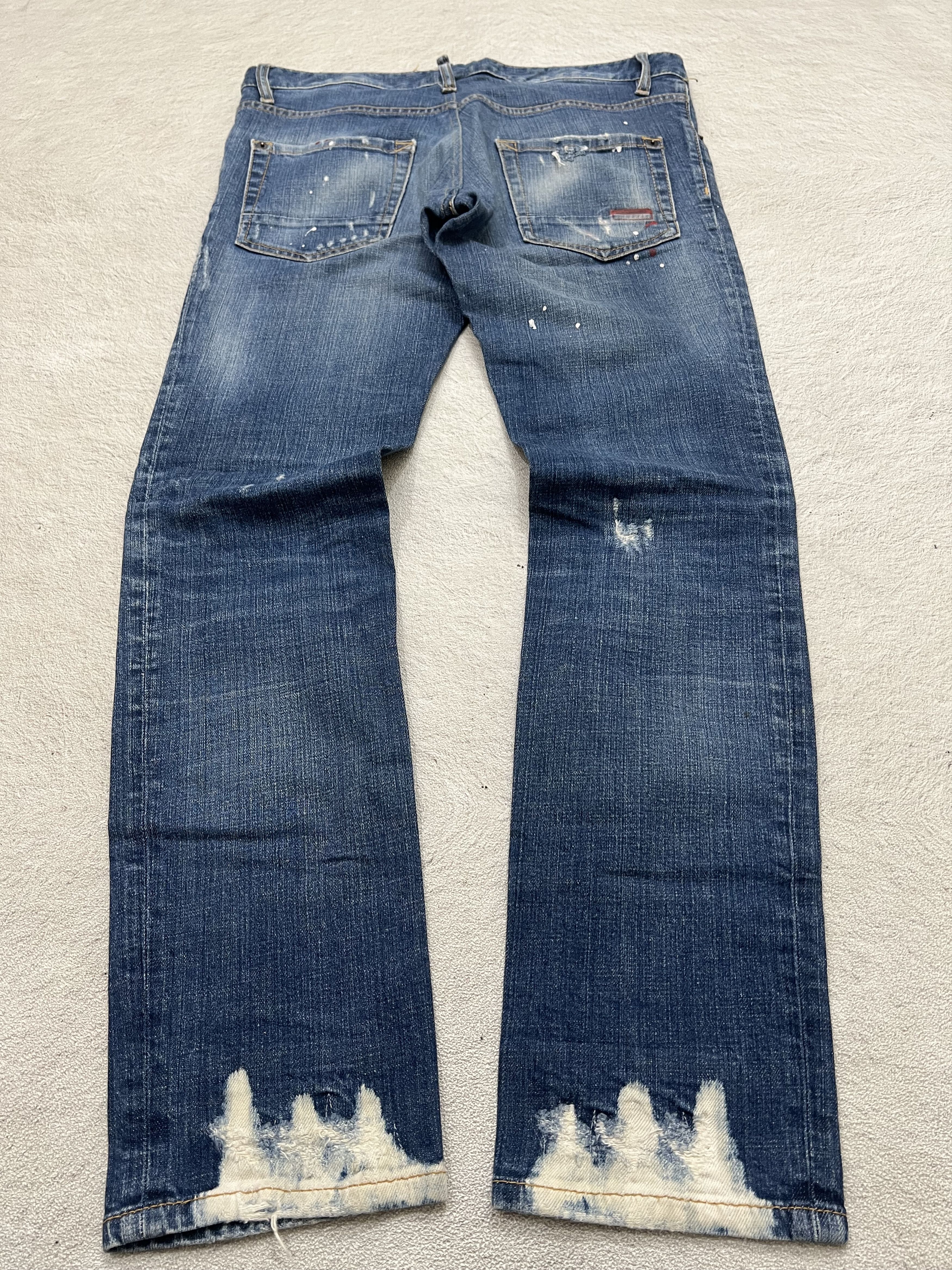 Dsquared2 2000s Dsquared2 Distressed Destroy Wash Jeans y2k Lgb Ifsix Size US 32 / EU 48 - 2 Thumbnail