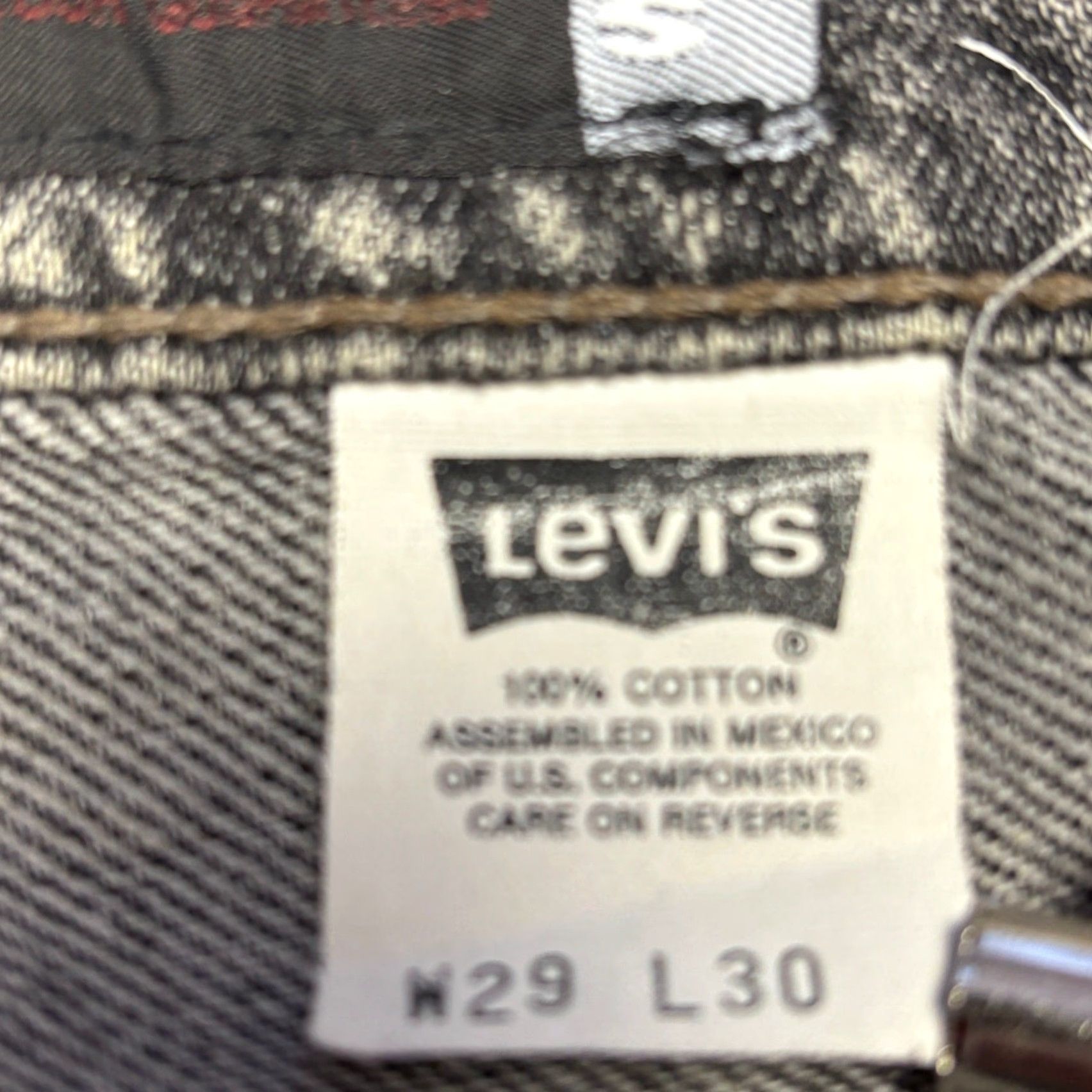 Levi's VINTAGE Levi's Silvertab Jeans 29x30 Black Button Fly Loose Straight Mens 1993 Vintage Size US 30 / EU 46 - 4 Thumbnail